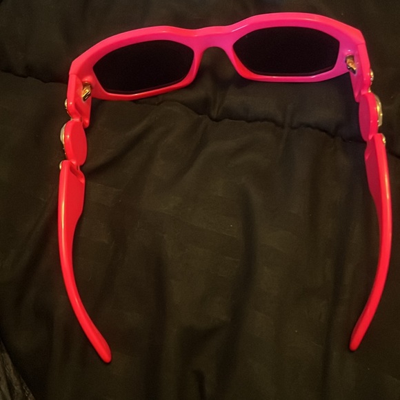 Versace sunglasses authentic - Picture 6 of 6